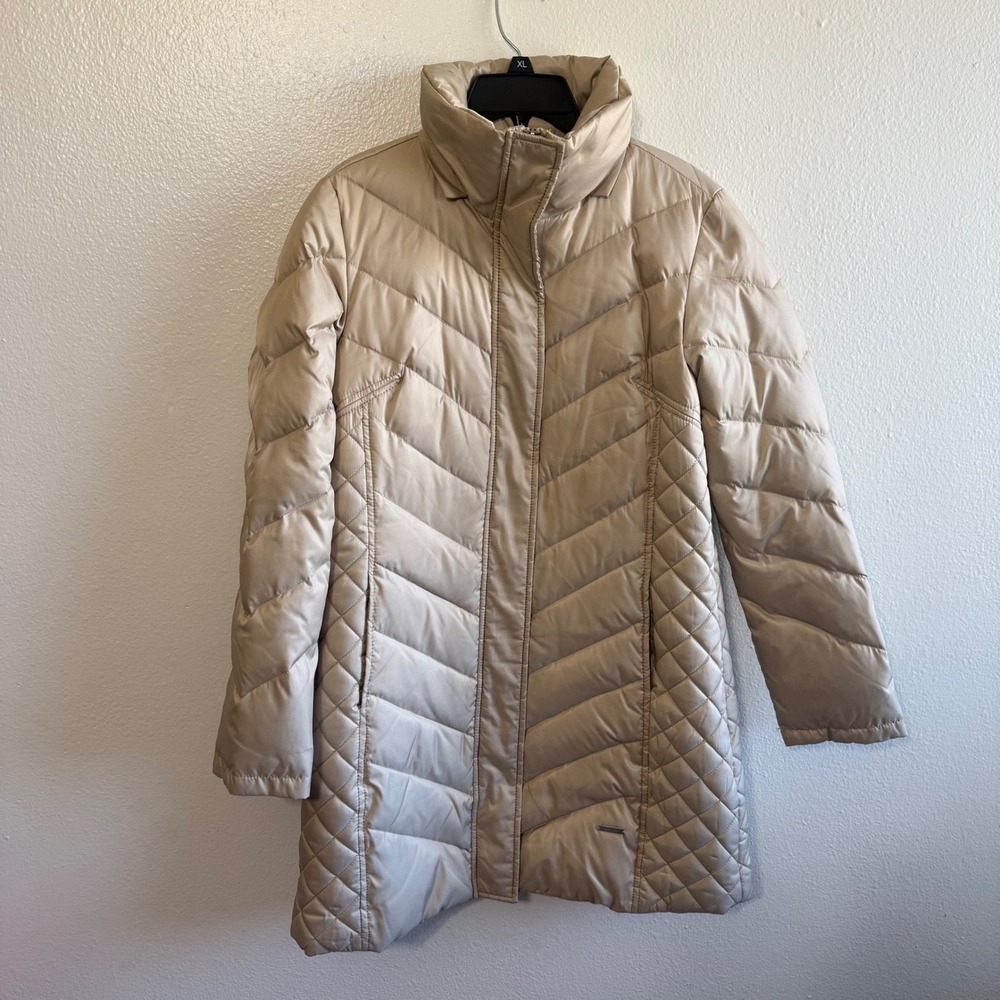 Kenneth Cole Reaction Size Medium Beige Down Fill Puffer Parka Jacket Winter
